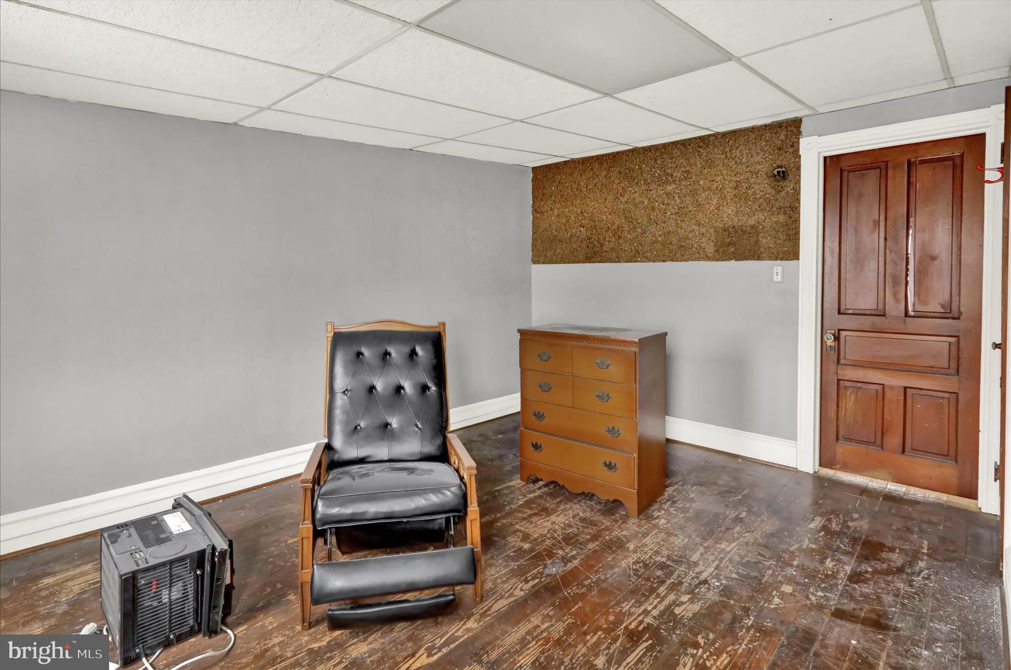 1217 Windsor Street Reading, PA 19604 - Photo 27 of 38 a view of a livingroom with furniture