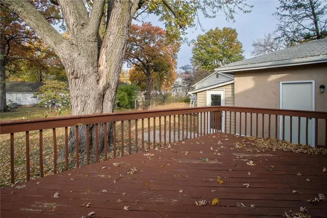 $350,000 | 8004 Jarboe Street, Kansas City, MO 64114