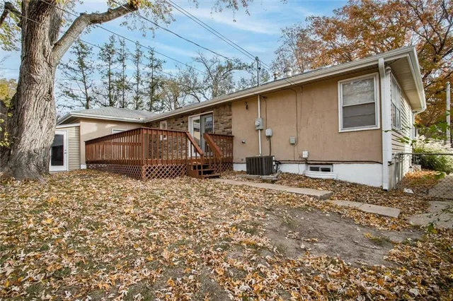 $350,000 | 8004 Jarboe Street, Kansas City, MO 64114