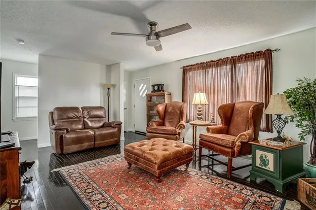 $350,000 | 8004 Jarboe Street, Kansas City, MO 64114