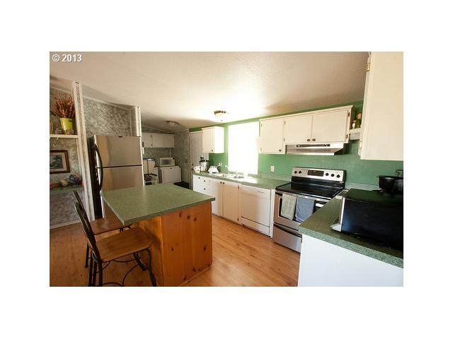 38100 Dent Road Willamina, OR 97396 - Photo 4 of 13 Gallery Image 4