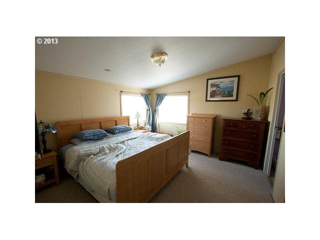 38100 Dent Road Willamina, OR 97396 - Photo 5 of 13 Gallery Image 5