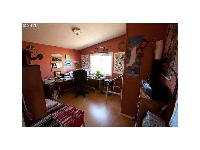 38100 Dent Road Willamina, OR 97396 - Photo 6 of 13 Gallery Image 6