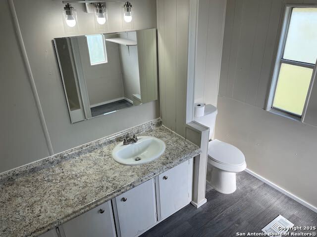 17189 Benton City Road Von Ormy, TX 78073 - Photo 10 of 15
