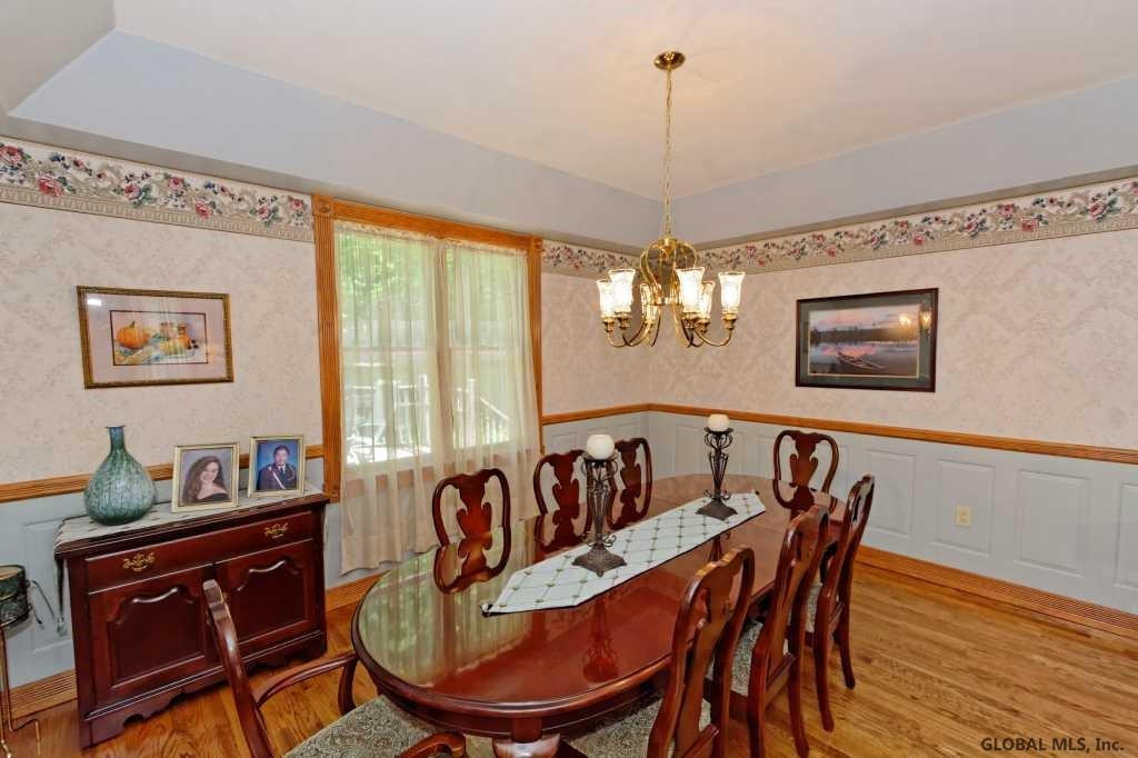 239 Forts Ferry Road Colonie, NY 12110 - Photo 5 of 25 Photo 5