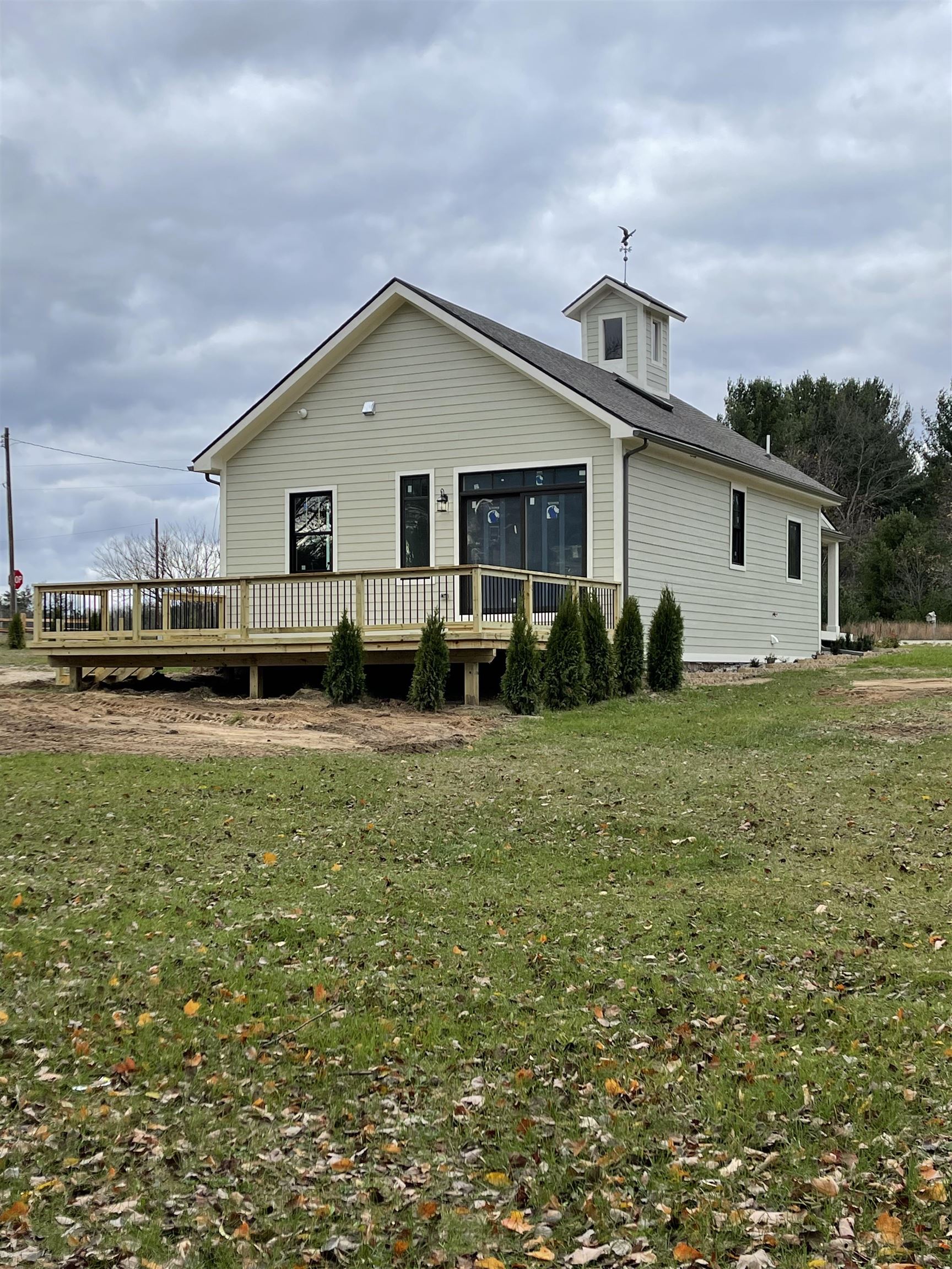 481 Lund Road Southwest Fife Lake, MI 49633 - Photo 4 of 55 1896995-3.JPG