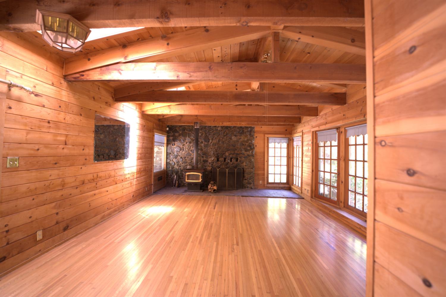 115 Binet Road Clipper Mills, CA 95930 - Photo 4 of 64 Gallery Image 4