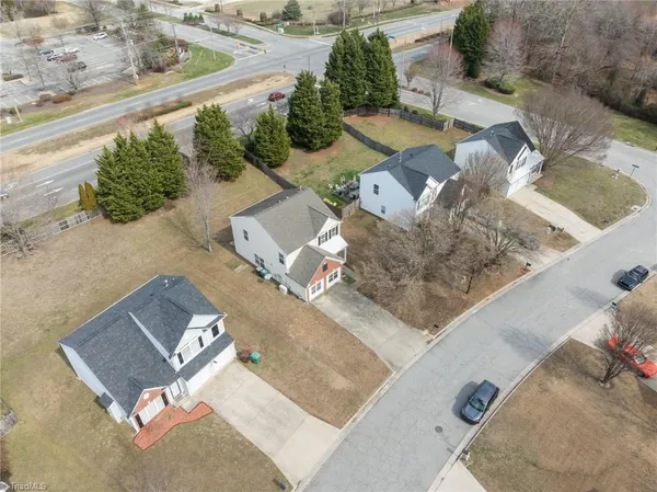 $330,000 | 4043 Windstream Court, Jamestown, NC 27282