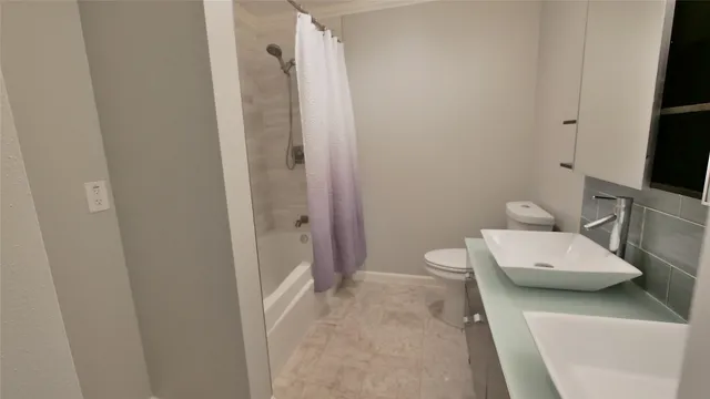 $329,900 | 8003 Oakwood Forest Drive, Houston, TX 77040