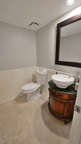 $329,900 | 8003 Oakwood Forest Drive, Houston, TX 77040