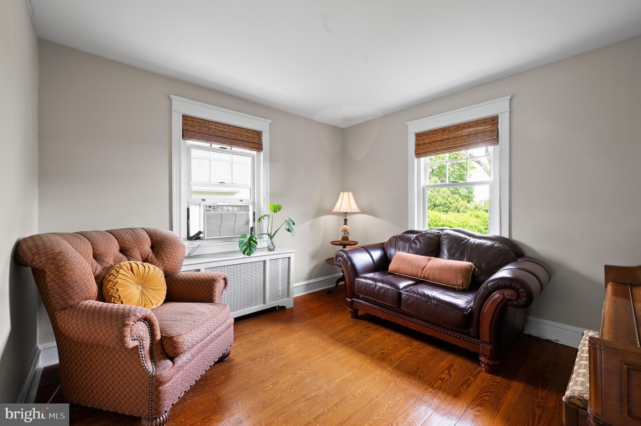 203 Dorset Road Devon, PA 19333 - Photo 14 of 27 Den or Home Office-Numerous Options