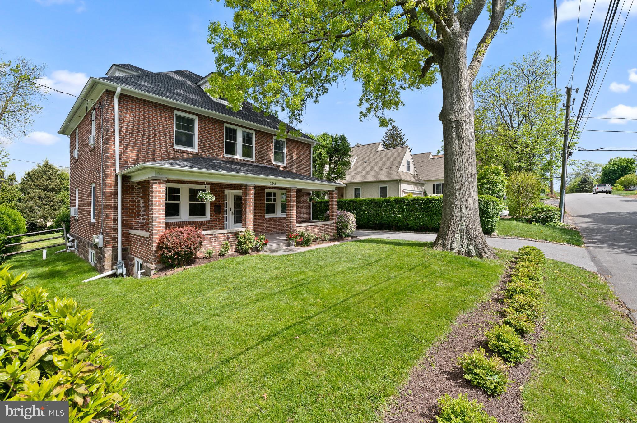 203 Dorset Road Devon, PA 19333 - Photo 26 of 27 Phenomenal Location to Walk To Restaurants & Train