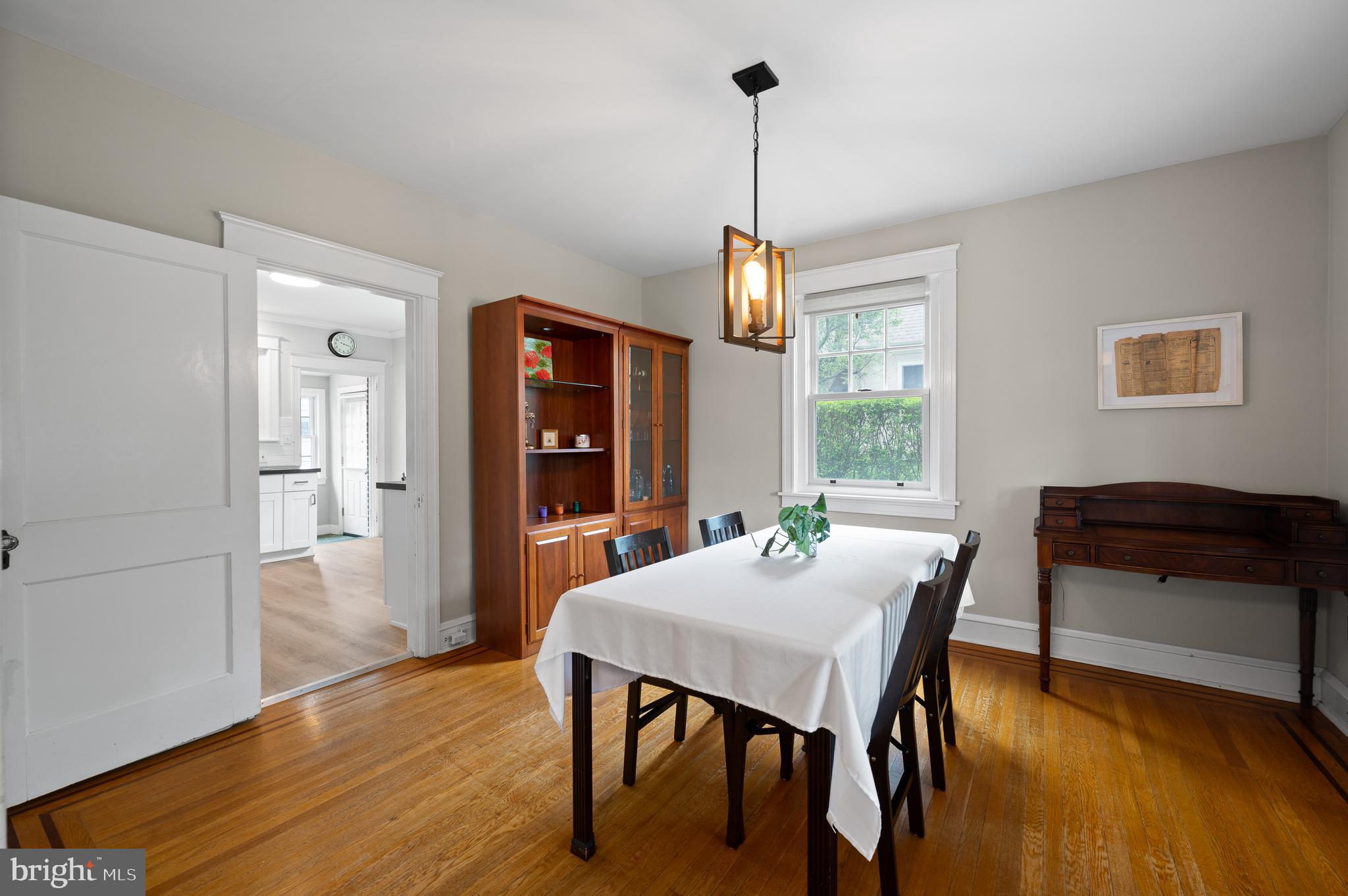 203 Dorset Road Devon, PA 19333 - Photo 10 of 27 Bright Dining Room