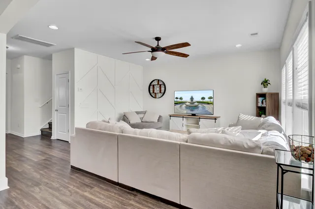 $625,000 | 1981 Wild Indigo Way, Hanahan, SC 29410