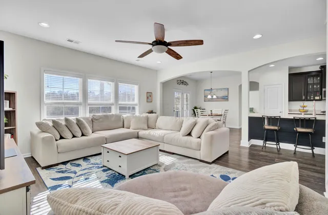 $625,000 | 1981 Wild Indigo Way, Hanahan, SC 29410