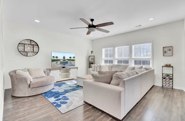 $625,000 | 1981 Wild Indigo Way, Hanahan, SC 29410