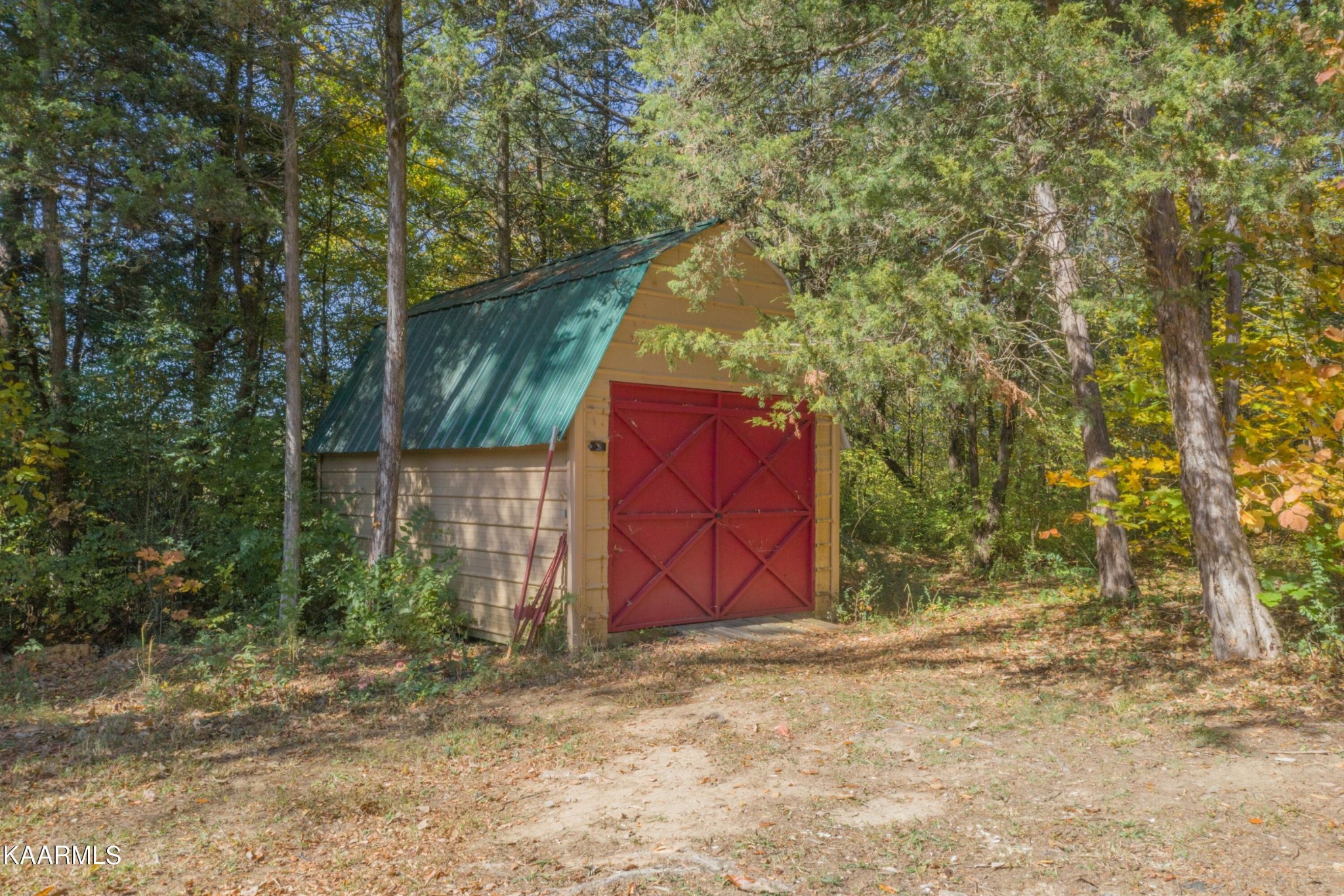 1524 Sandy Ridge Road Dandridge, TN 37725 - Photo 16 of 42 Gallery Image 16