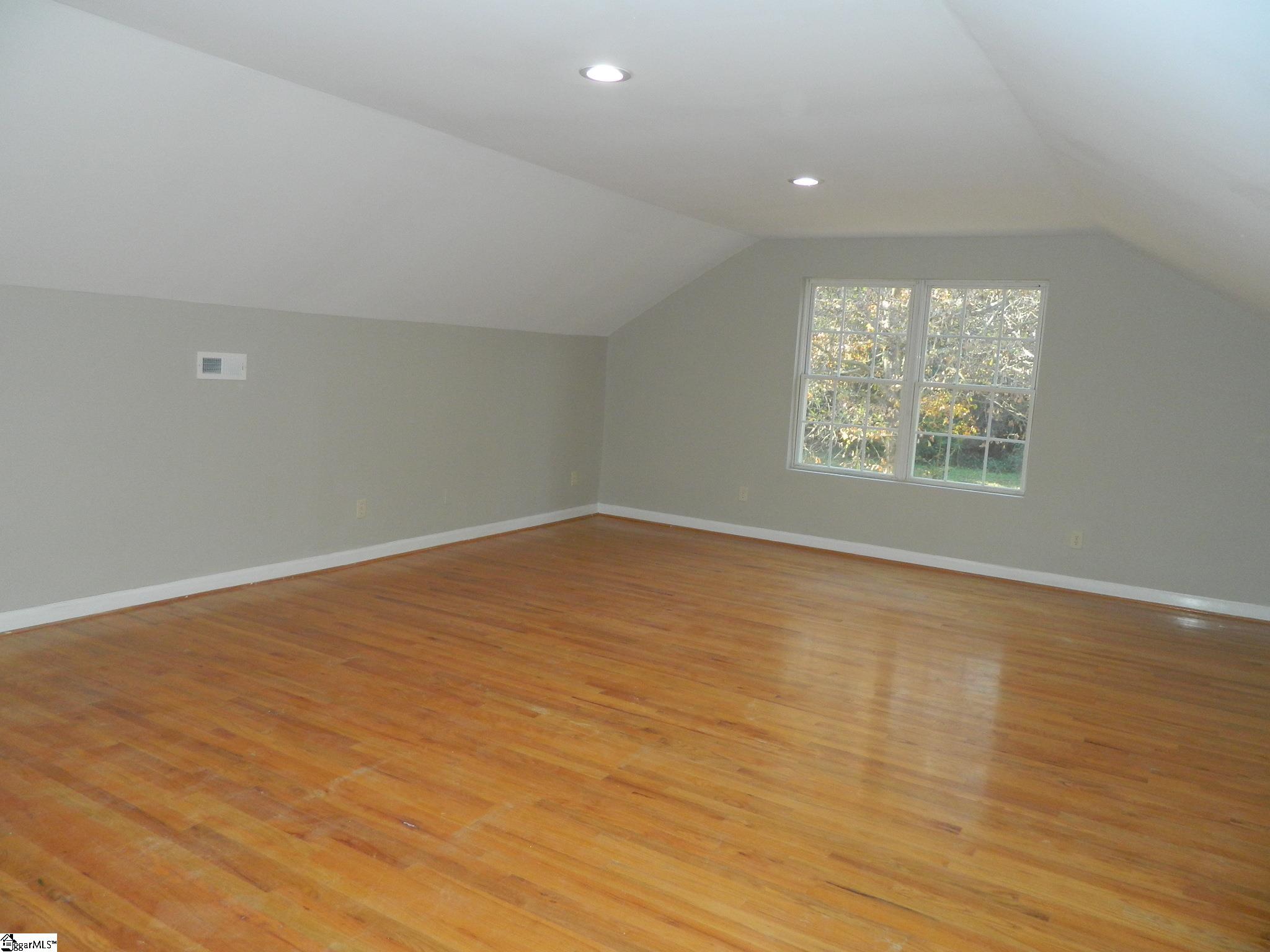 909 Brown Road Anderson, SC 29621 - Photo 26 of 35