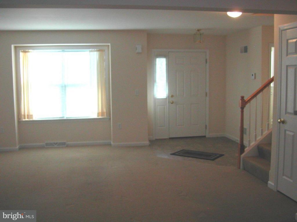 671 Wallingford Road Lititz, PA 17543 - Photo 6 of 9