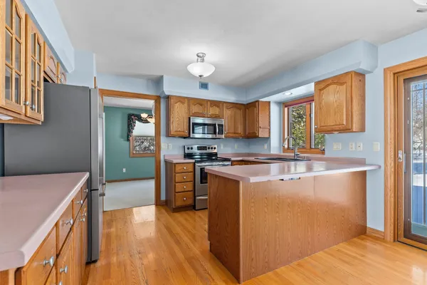 $390,000 | 3050 Hunters Place, Oshkosh, WI 54904