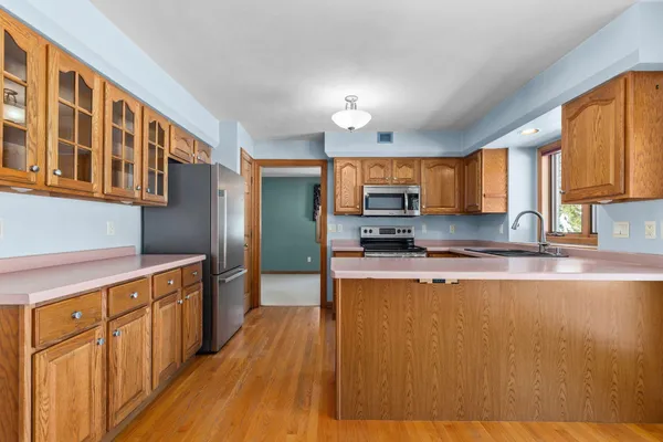 $390,000 | 3050 Hunters Place, Oshkosh, WI 54904