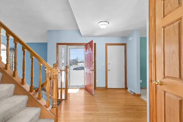 $390,000 | 3050 Hunters Place, Oshkosh, WI 54904