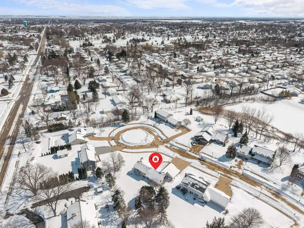 $390,000 | 3050 Hunters Place, Oshkosh, WI 54904