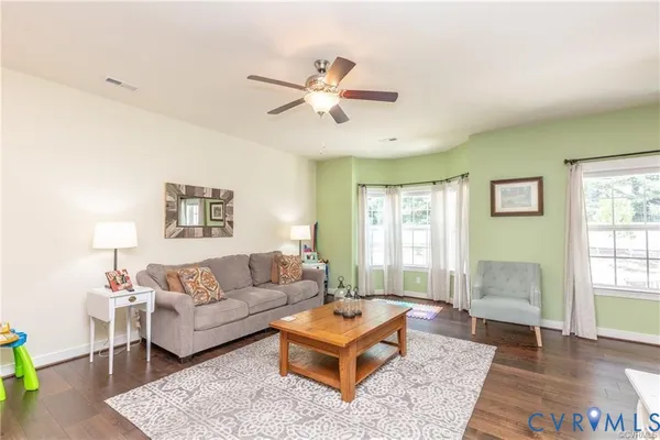 $2,350 | 7358 Pebble Lake Drive, Mechanicsville, VA 23111