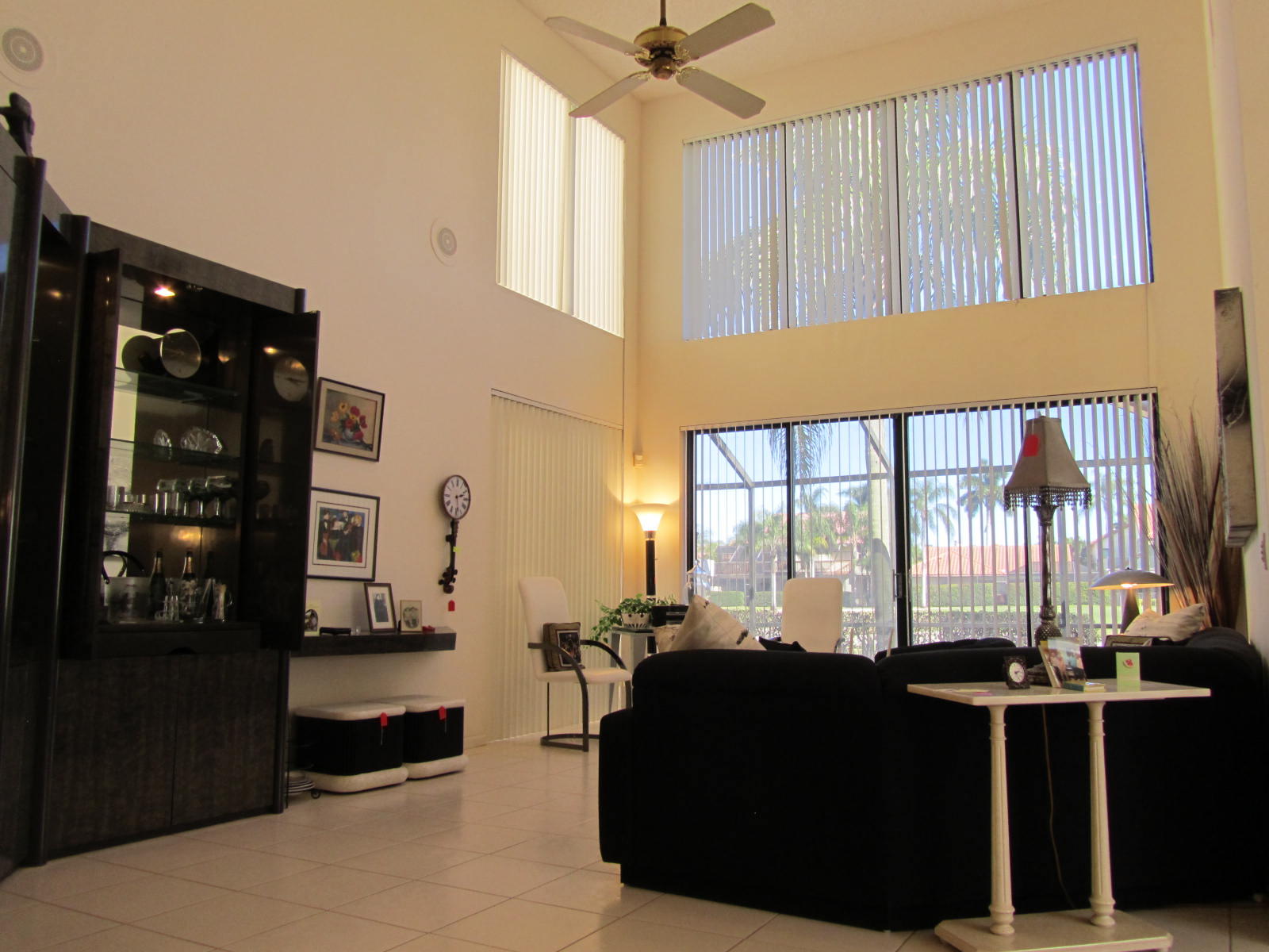 22680 Caravelle Circle Boca Raton, FL 33433 - Photo 5 of 27 Living room