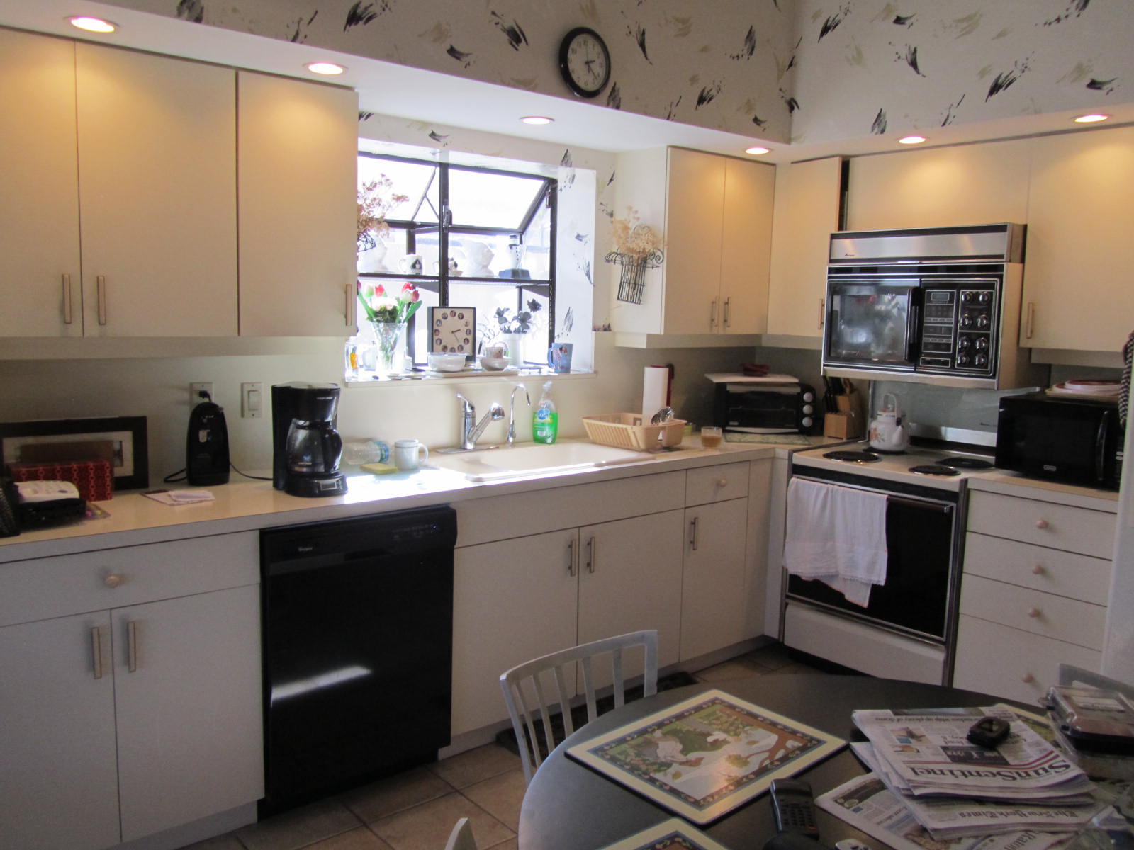 22680 Caravelle Circle Boca Raton, FL 33433 - Photo 8 of 27 Kitchen