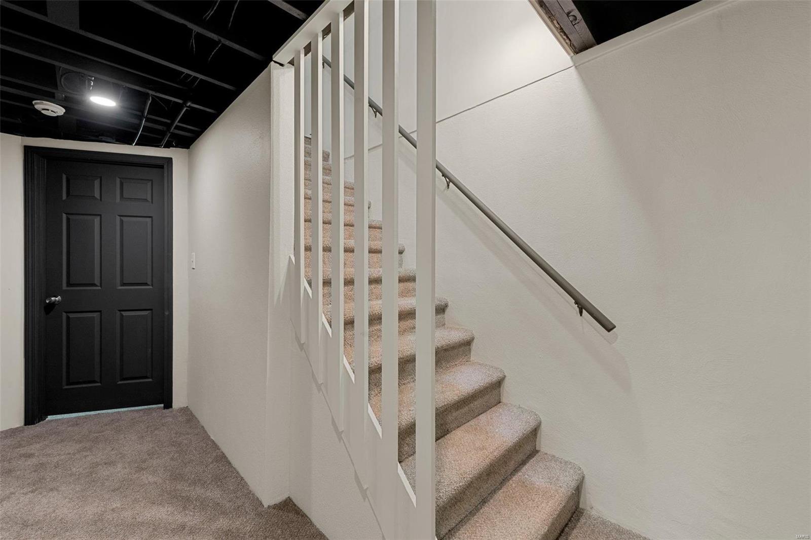 48 Green Acres Road St. Louis, MO 63137 - Photo 24 of 30