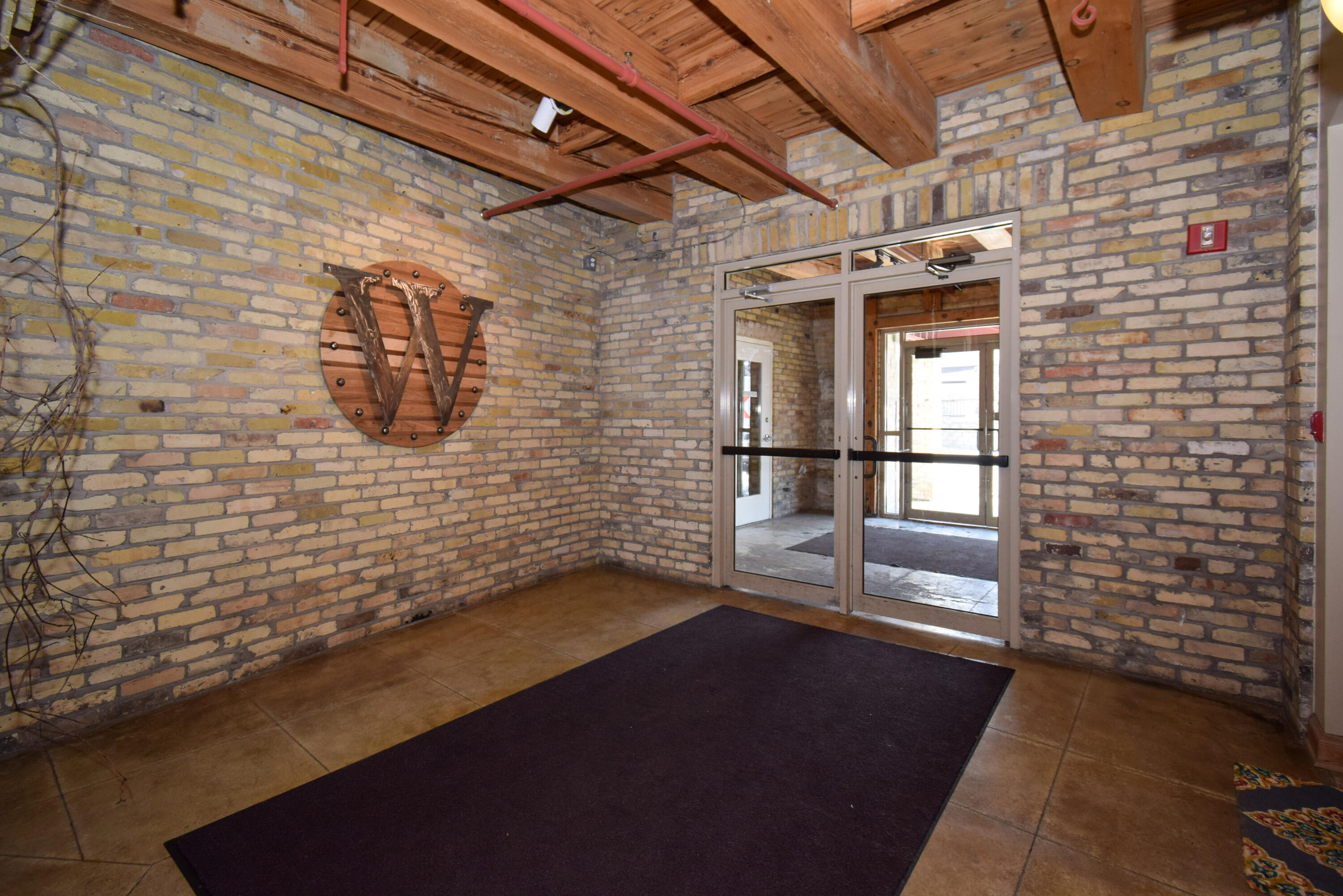 904 East Pearson Street, Unit 401 Milwaukee, WI 53202 - Photo 42 of 43 KPR -8