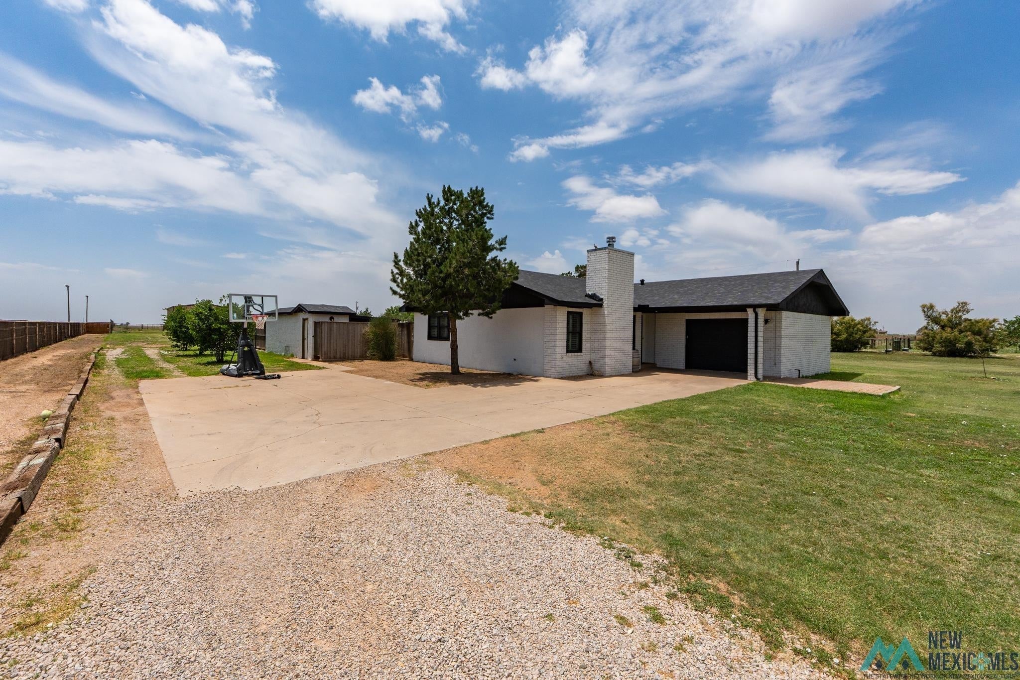 1065 Curry Road North Clovis, NM 88101 - Photo 27 of 66 Gallery Image 27