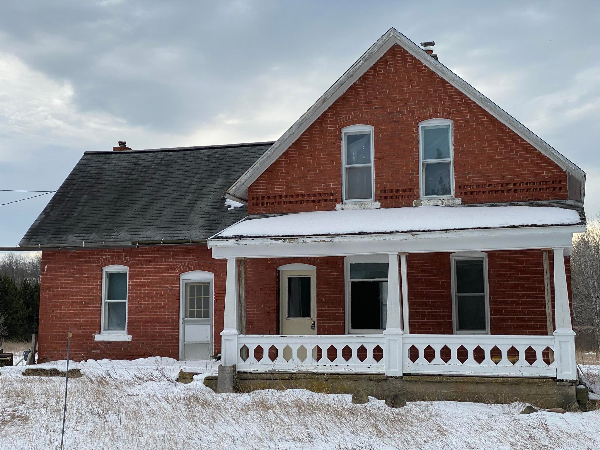 1487 Indian Trail Road Cheboygan, MI 49721 - Photo 1 of 16 Gallery Image 1