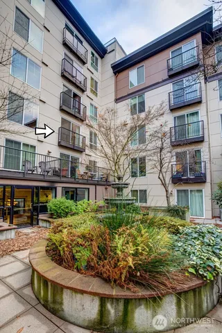 a view of an outdoor space