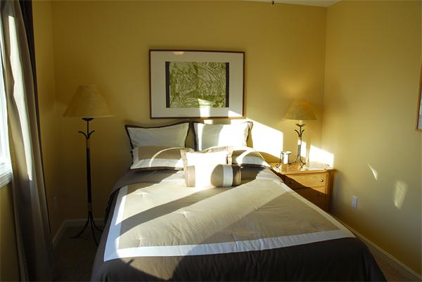 5 Warren Road Wilbraham, MA 01095 - Photo 17 of 29 a bedroom with a bed and bathroom