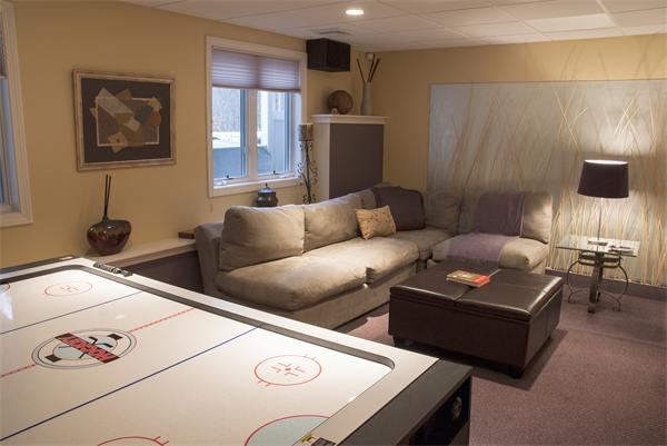 5 Warren Road Wilbraham, MA 01095 - Photo 23 of 29 a living room with furniture and a flat screen tv
