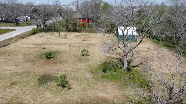 $125,000 | 400 Holman Street, La Marque, TX 77568