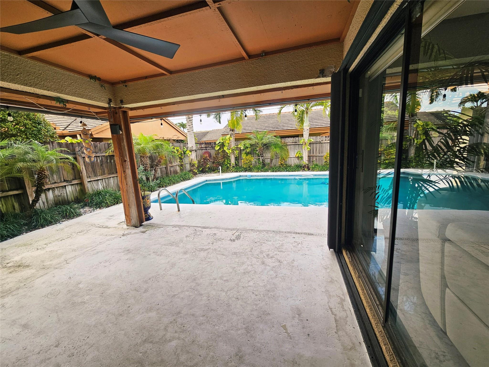 19975 Northeast 10th Place Miami, FL 33179 - Photo 16 of 34 Photo 16