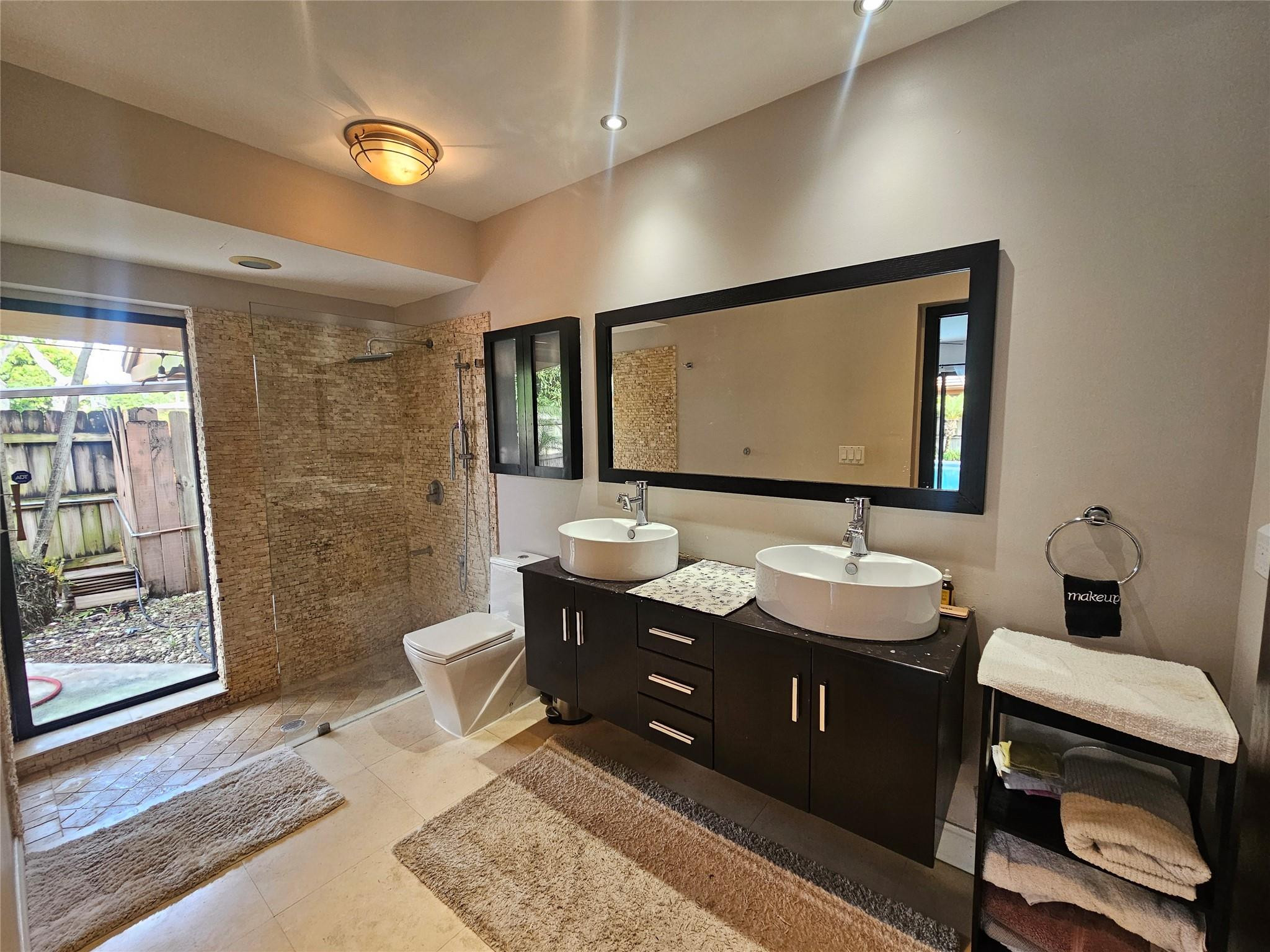 19975 Northeast 10th Place Miami, FL 33179 - Photo 22 of 34 Photo 22