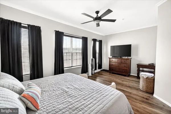 $4,950 | 910 Featherstone Street, Gaithersburg, MD 20878