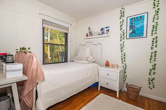 $720,000 | 31 Pinewood Drive, Stratham, NH 03885