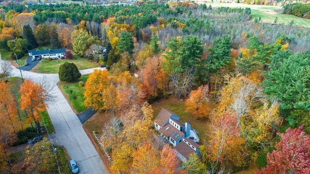 $720,000 | 31 Pinewood Drive, Stratham, NH 03885