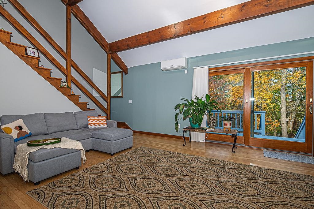 31 Pinewood Drive Stratham, NH 03885 - Photo 6 of 43