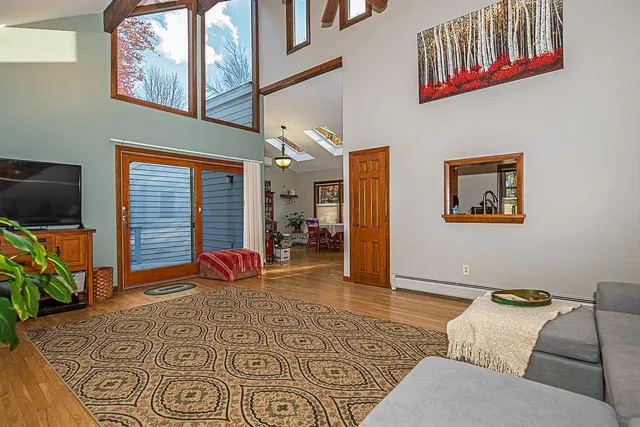 $720,000 | 31 Pinewood Drive, Stratham, NH 03885