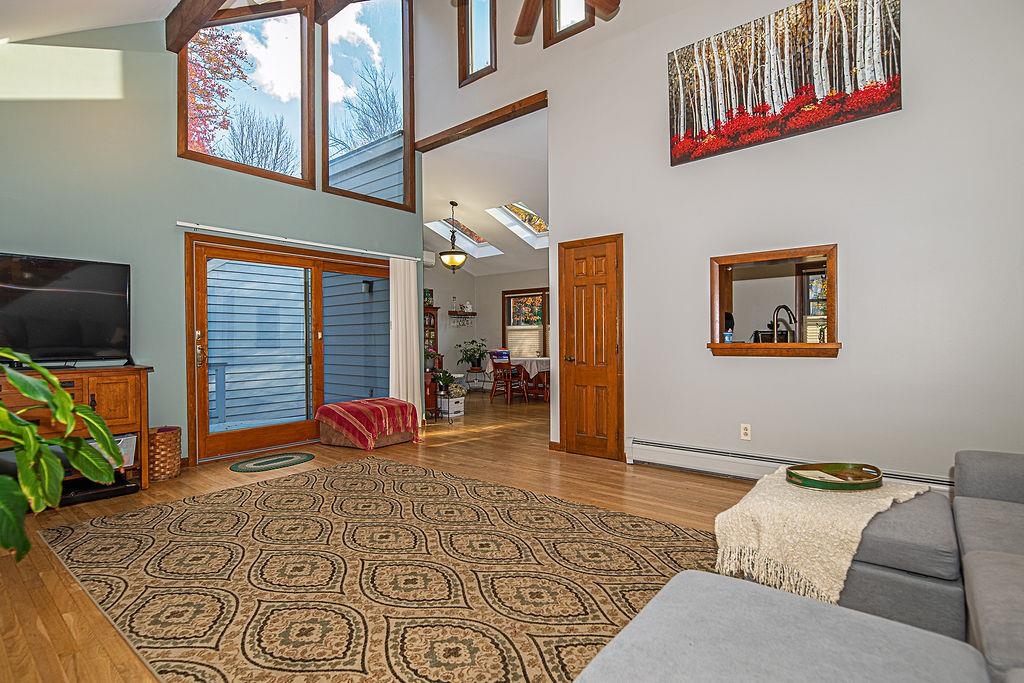 31 Pinewood Drive Stratham, NH 03885 - Photo 10 of 43