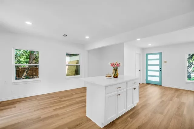 $338,000 | 2108 Blake Avenue, Dallas, TX 75228