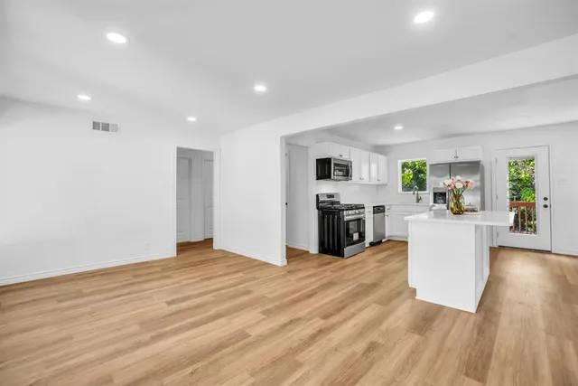 $338,000 | 2108 Blake Avenue, Dallas, TX 75228