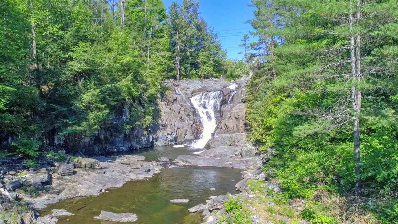 995 Whitelaw Road Wells River, VT 05081 - Photo 3 of 14 Gallery Image 3