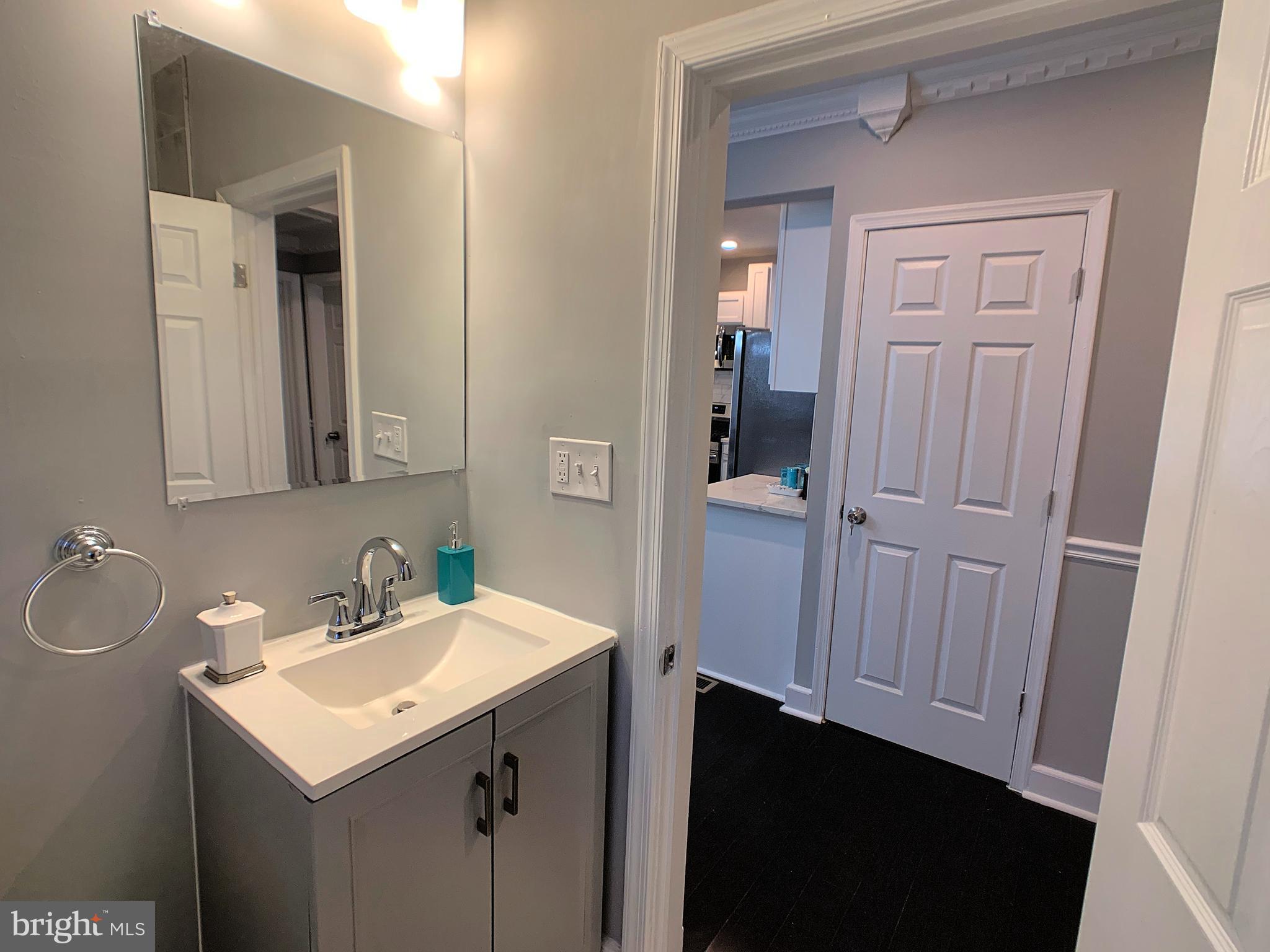 6228 Tramore Road Baltimore, MD 21214 - Photo 15 of 29